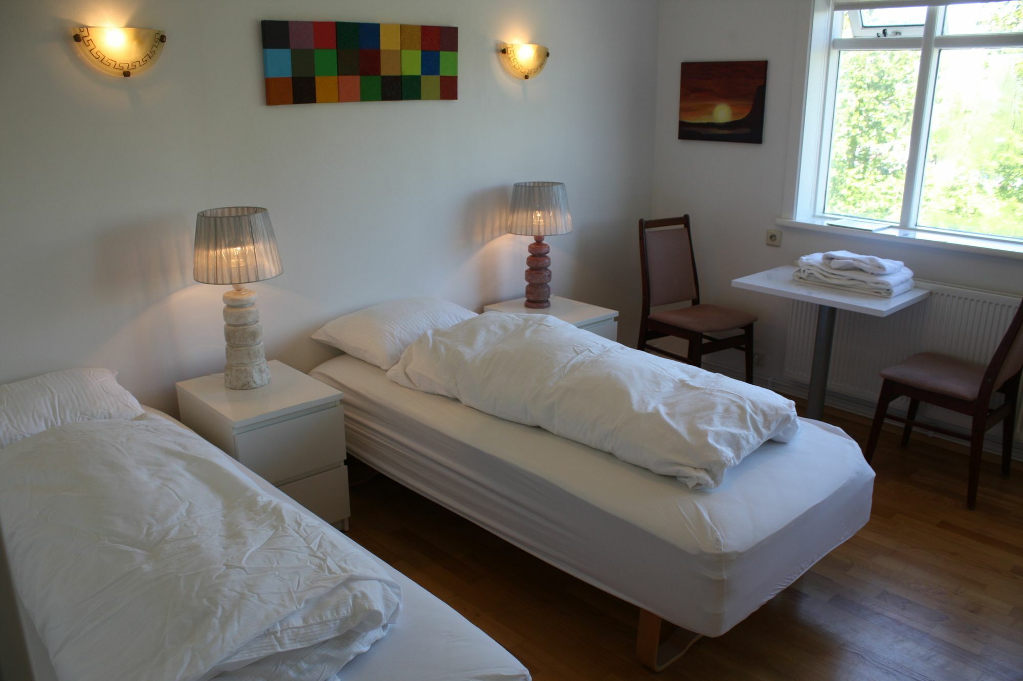 Brekkugata 33 Guesthouse Akureyri Ngoại thất bức ảnh