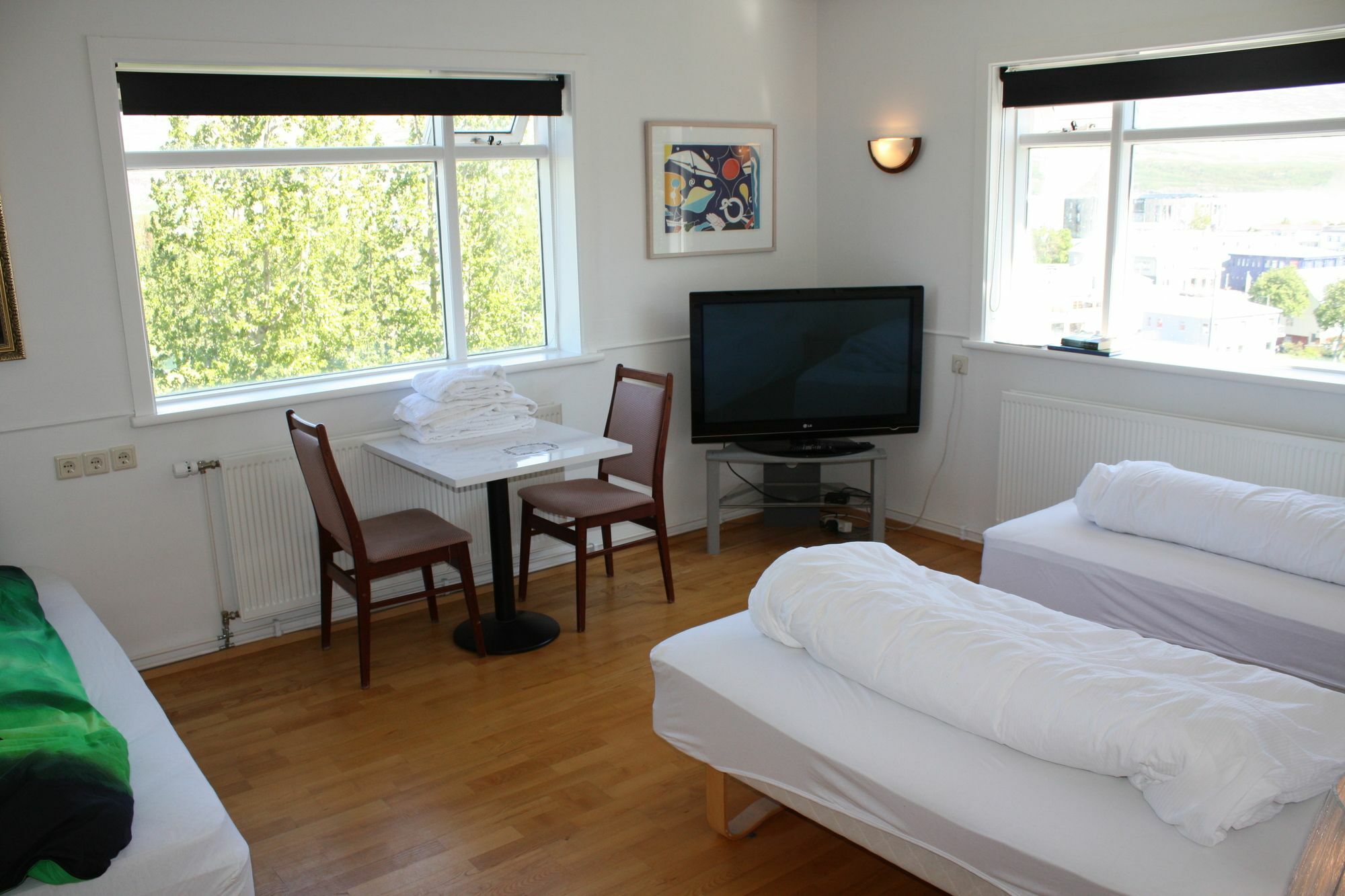Brekkugata 33 Guesthouse Akureyri Ngoại thất bức ảnh