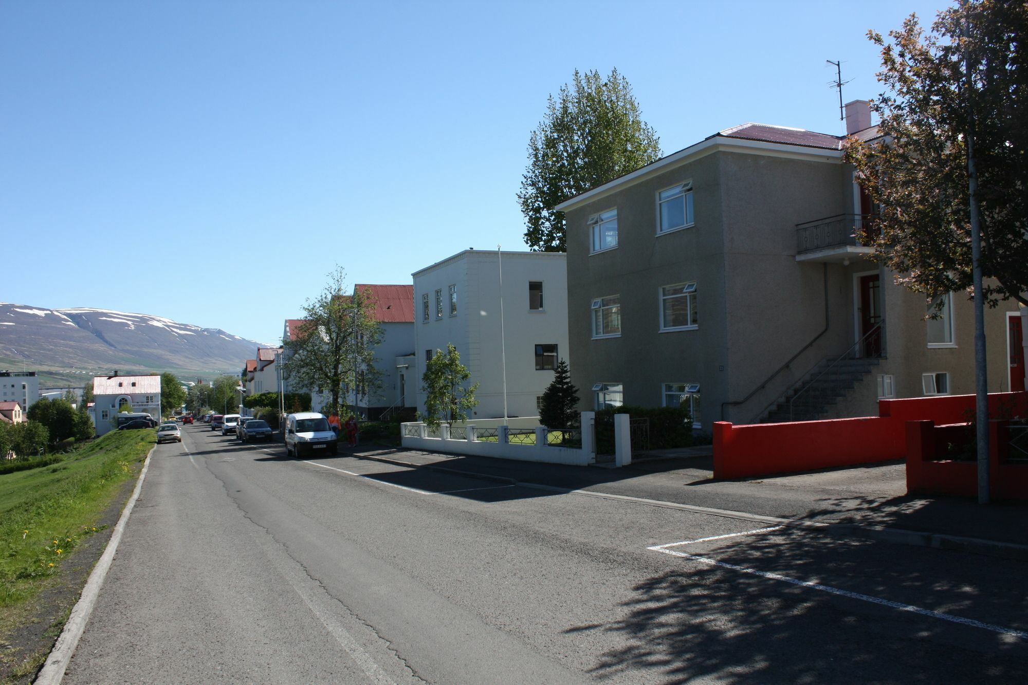 Brekkugata 33 Guesthouse Akureyri Ngoại thất bức ảnh