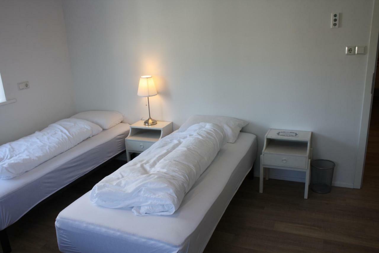Brekkugata 33 Guesthouse Akureyri Ngoại thất bức ảnh